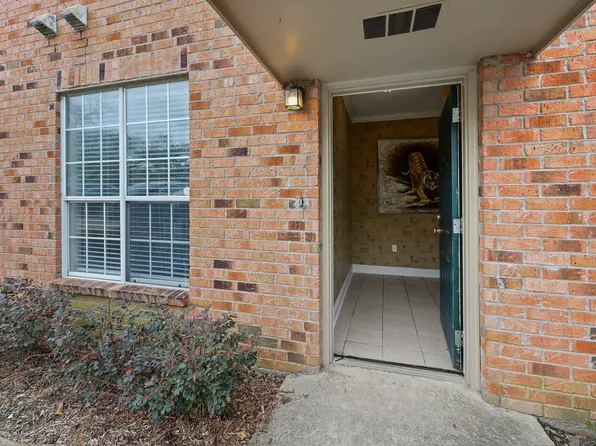4464 Highland Rd APT 104, Baton Rouge, LA 70808