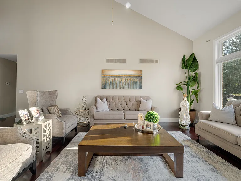 45021 Riverwoods Dr — Photo 4