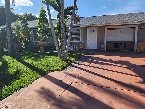 2nd image of 481 SW Voltair Terrace