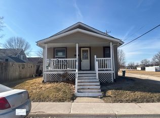 410 11th St NW, Cedar Rapids, IA