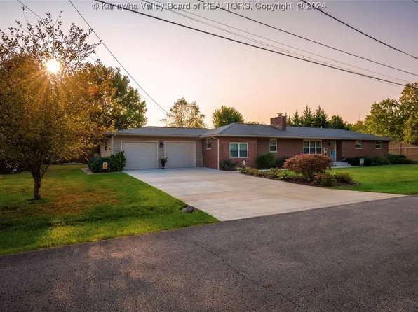 164 Beechwood Ests, Scott Depot, WV 25560