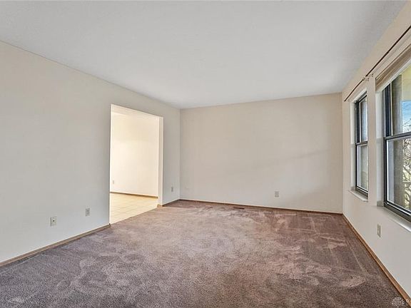 3rd image of 8861 Emeraldgate Dr