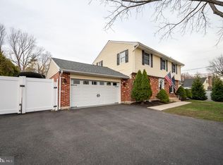 2303 Silverside Rd, Wilmington, DE 19810