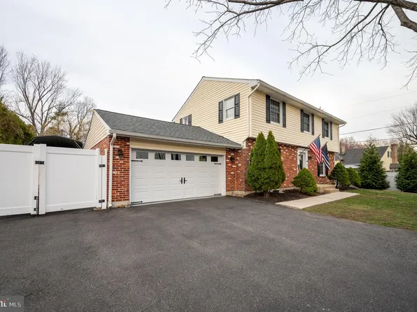 2303 Silverside Rd, Wilmington, DE 19810