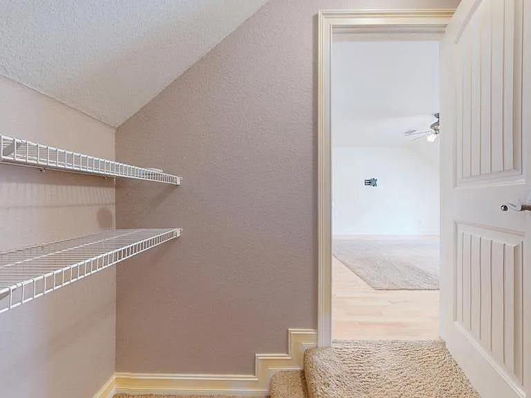 100 Sweetbriar Lakes Dr — Photo 50