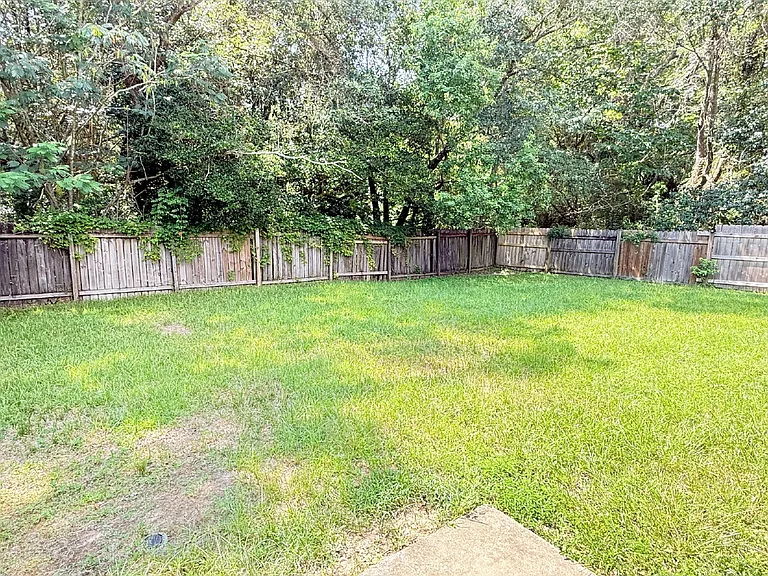 3420 Fairfield Rd — Photo 11