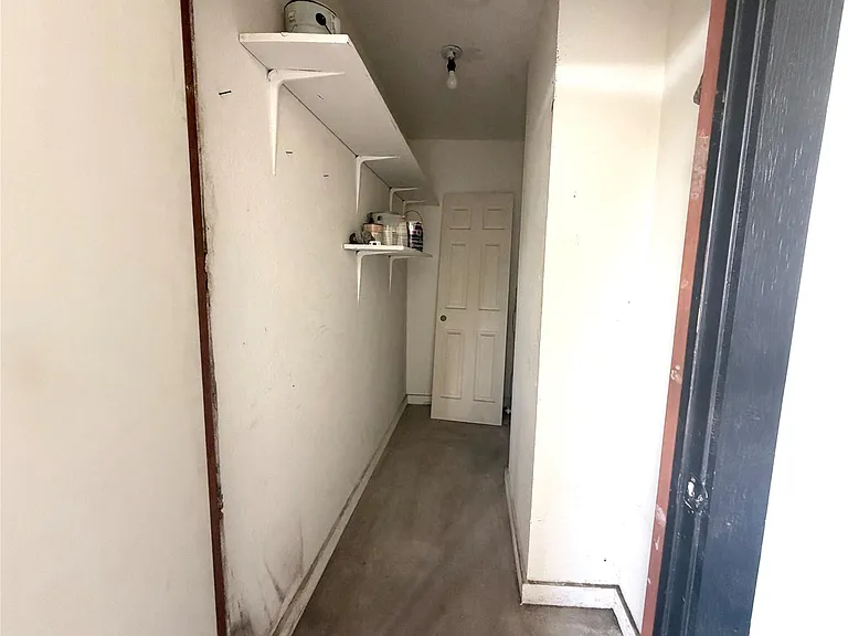 2508 W 12th St #304 — Photo 18