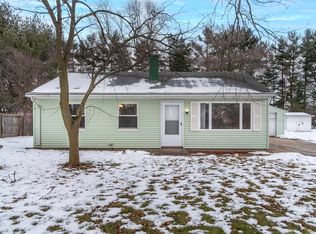 52448 Filbert Rd, Granger, IN 46530