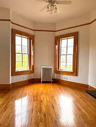 11 Willow Street, #5