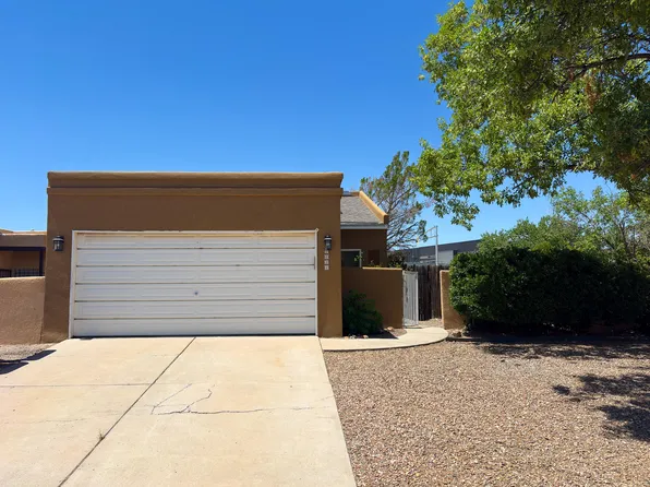 6821 Keeling St NW, Albuquerque, NM 87120