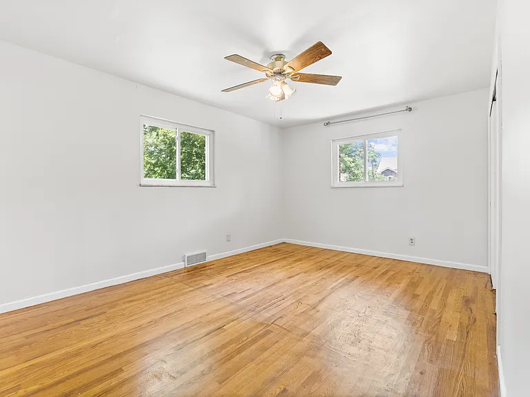 9845 Pebblestone Dr — Photo 11
