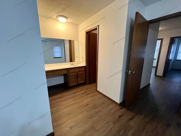 102 Beta Cir — Photo 16