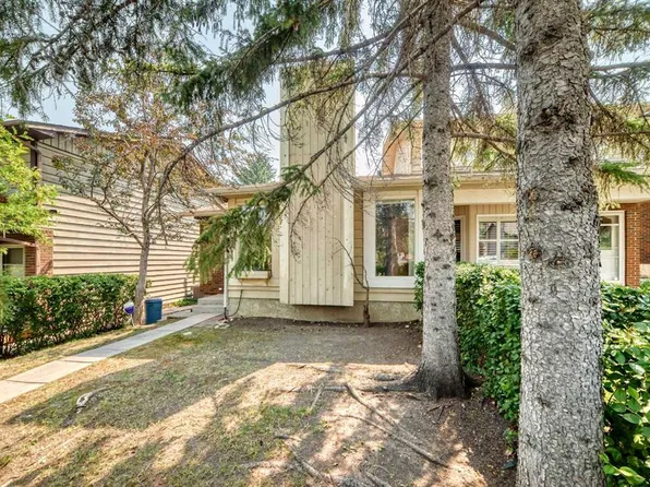 6437 NW Coach Hill Rd SW, Calgary, AB T3H 1B5