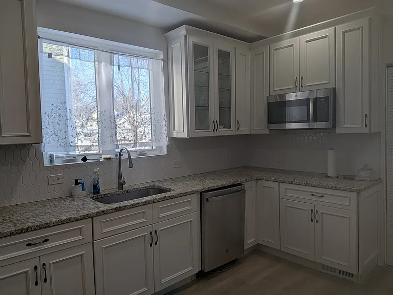 262 Rutledge Ave — Photo 5