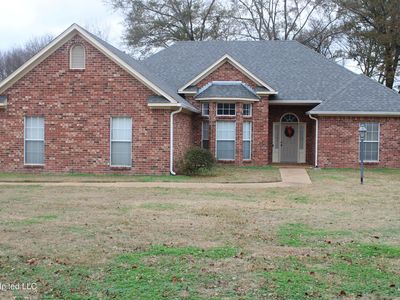 100 Navajo Cir, Clinton, MS, 39056