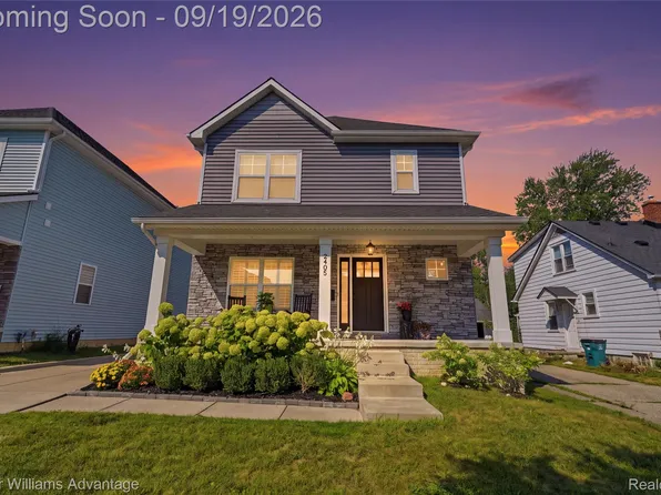 2405 Oakshire Ave, Berkley, MI 48072