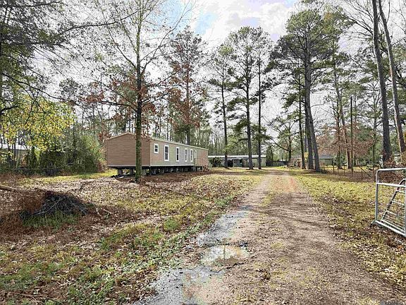 2nd image of 27031 S Satsuma Rd