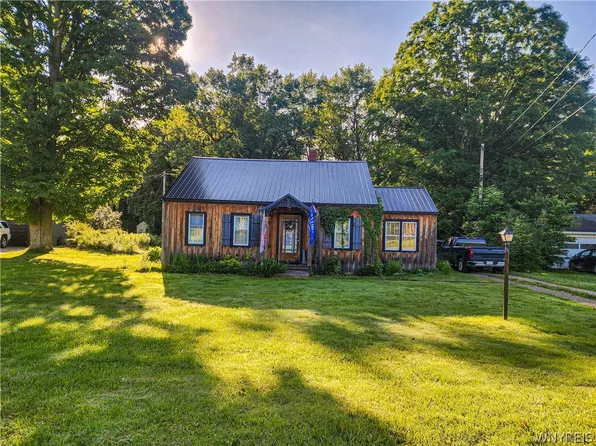 3354 Riverside Dr, Wellsville, NY 14895