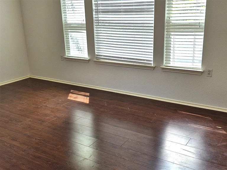 1139 Emmitt Run — Photo 17