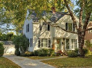 19356 Henry Rd, Fairview Park, OH 44126