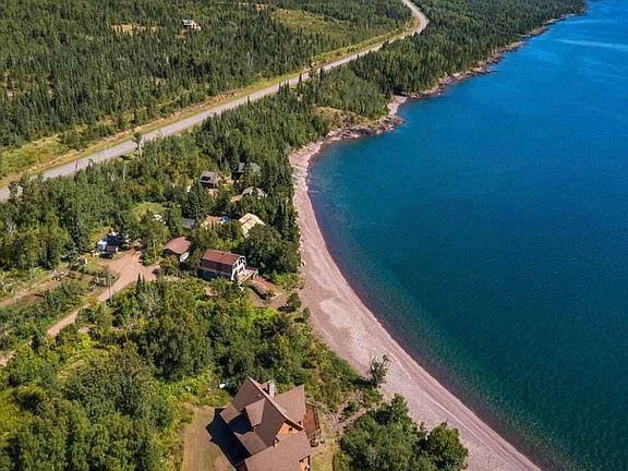 3 miles from Grand Marais