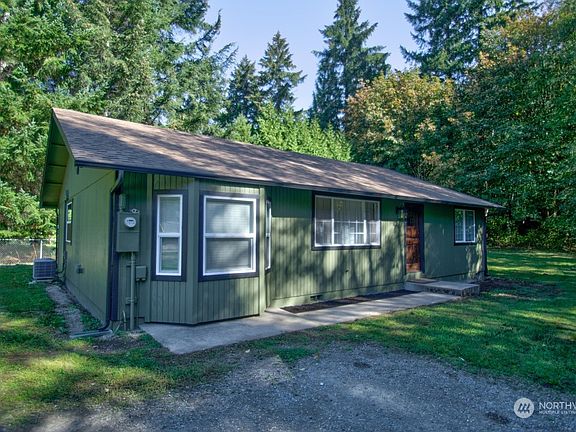 2nd image of 4520 31st Avenue NE