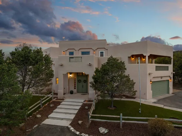 31 Sandia Mountain Ranch Dr, Tijeras, NM 87059