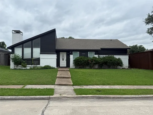 2206 Old Mill Rd, Carrollton, TX 75007
