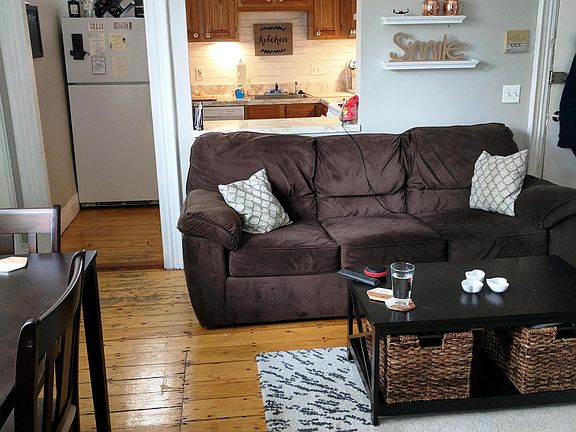 Living / Dining Area (looking toward Kitchen)
