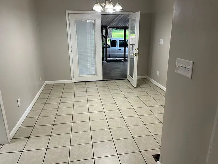 147 Mallory Dr — Photo 11