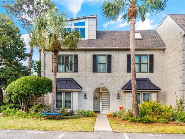 1035 Beachview Dr APT 201, Saint Simons Island, GA 31522