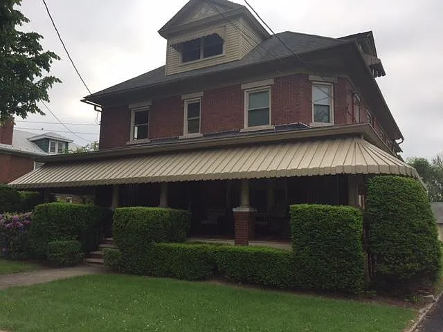 2 bed, 1200 sqft, $1,495 — Photo 2