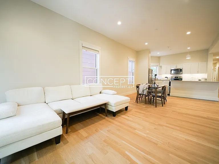 56-58 John F Kennedy St #4 — Photo 20