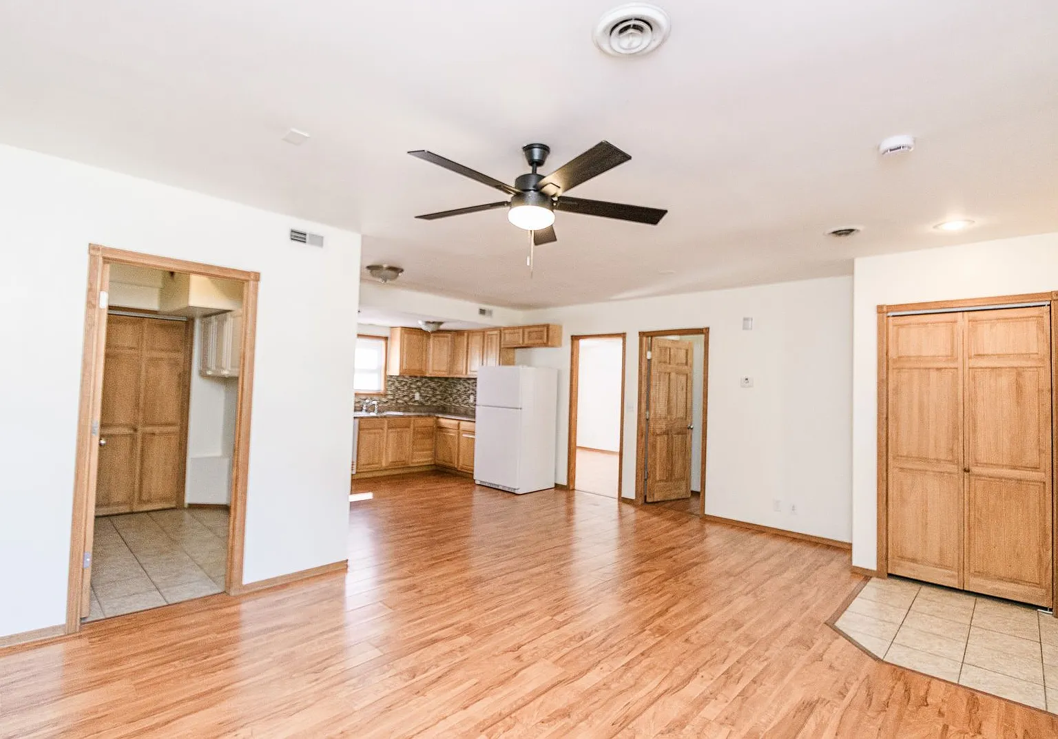 201 Chesterton Blvd Duplex — Photo 4