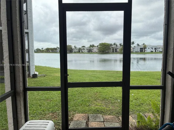 1061 Jefferson Dr #1061B, Homestead, FL 33034
