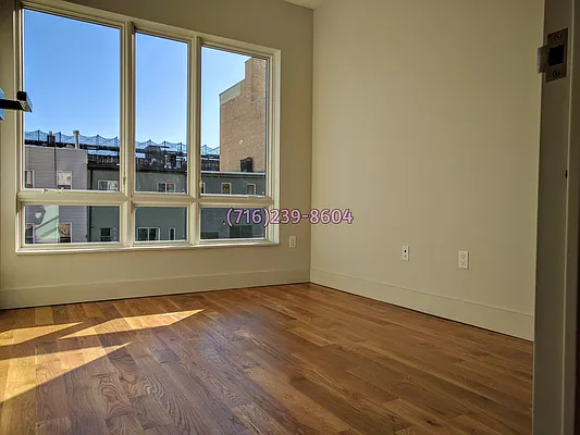 Rented by Manhattan Management LLC | media 55