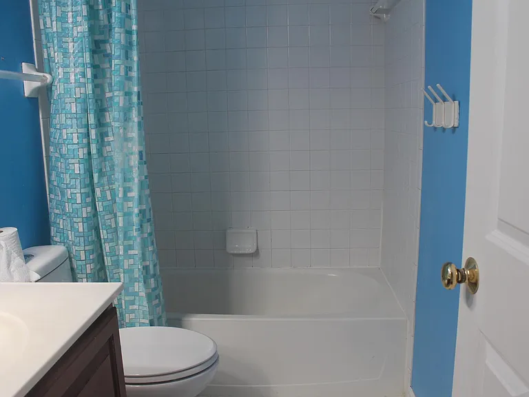 5885 Blaverly Dr — Photo 10