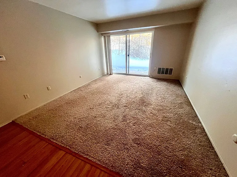 4062 Sanlin Dr — Photo 9