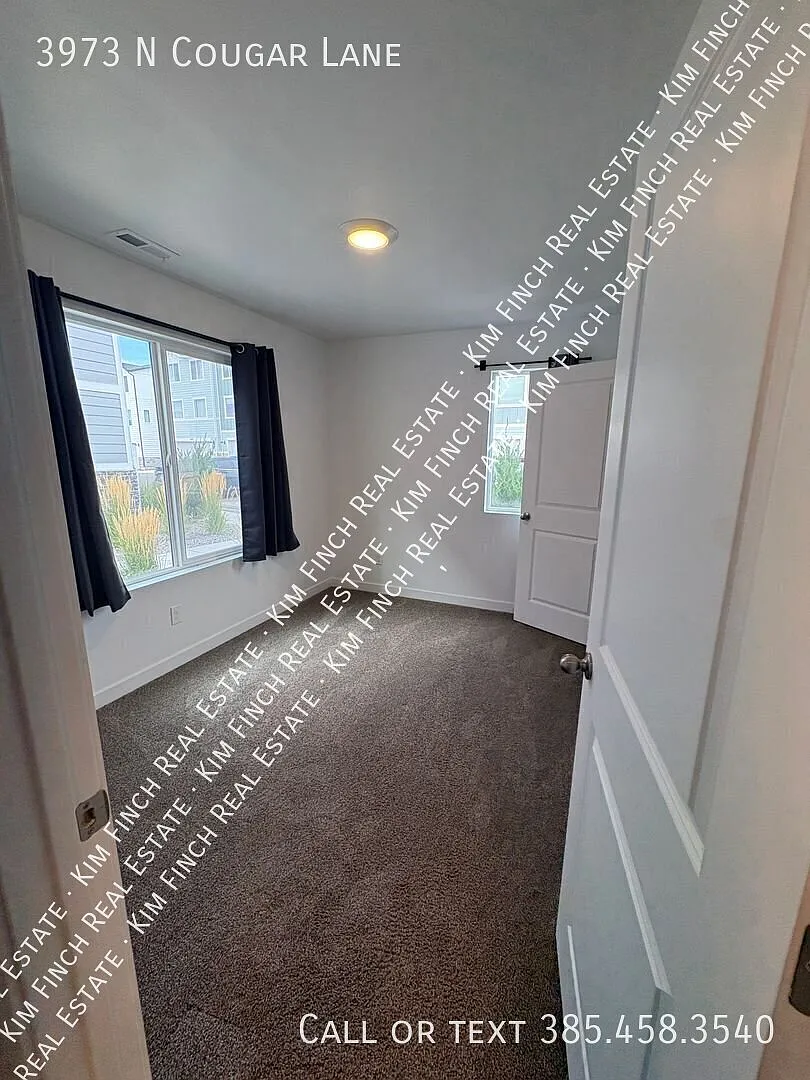 4 bed, 3.0 bath, 1848 sqft, $1,750 — Photo 4