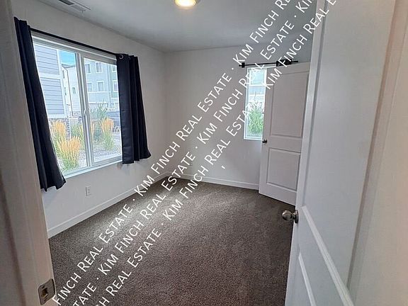4th image of 3973 N Cougar Ln