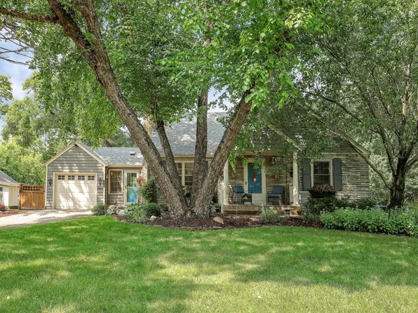3500 Hopkins Xrds, Minnetonka, MN 55305