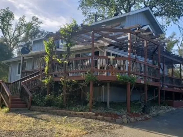 48790 Quail Dr, Oakhurst, CA 93644