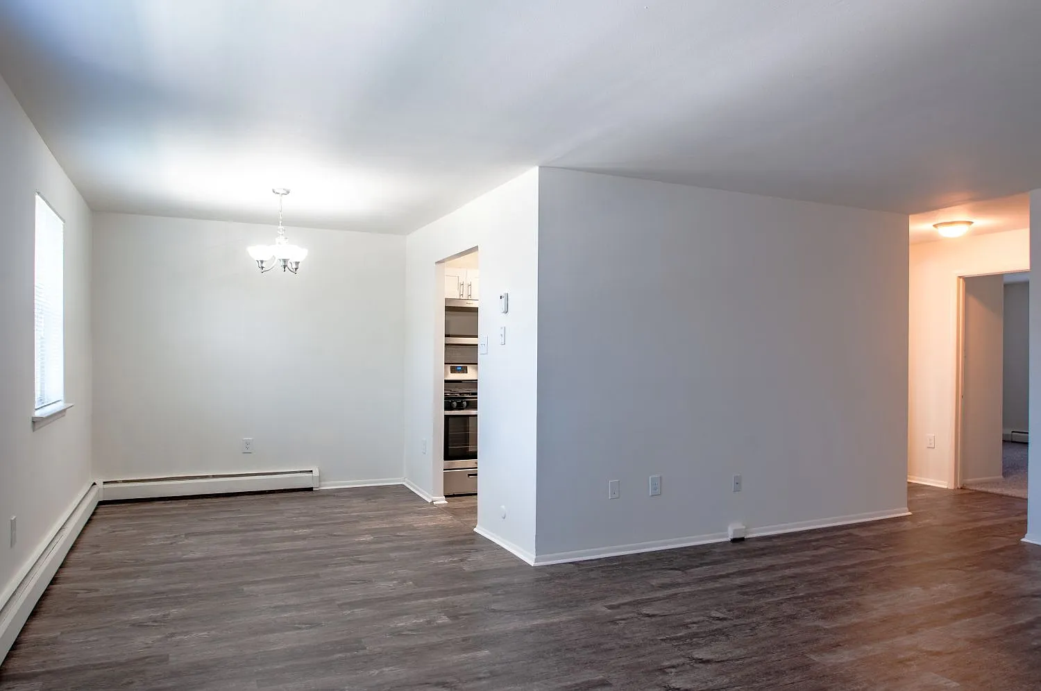 Camp Hill Plaza Apartment Homes — Photo 2