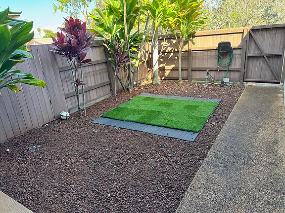 Private Front Courtyard