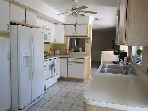 5th image of 219 Lagoon Dr