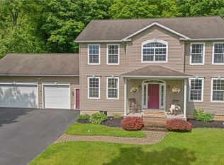 113 Jacobs Ln, Chittenango, NY 13037