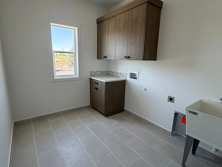 6398 NE Melby Way #3 — Photo 10