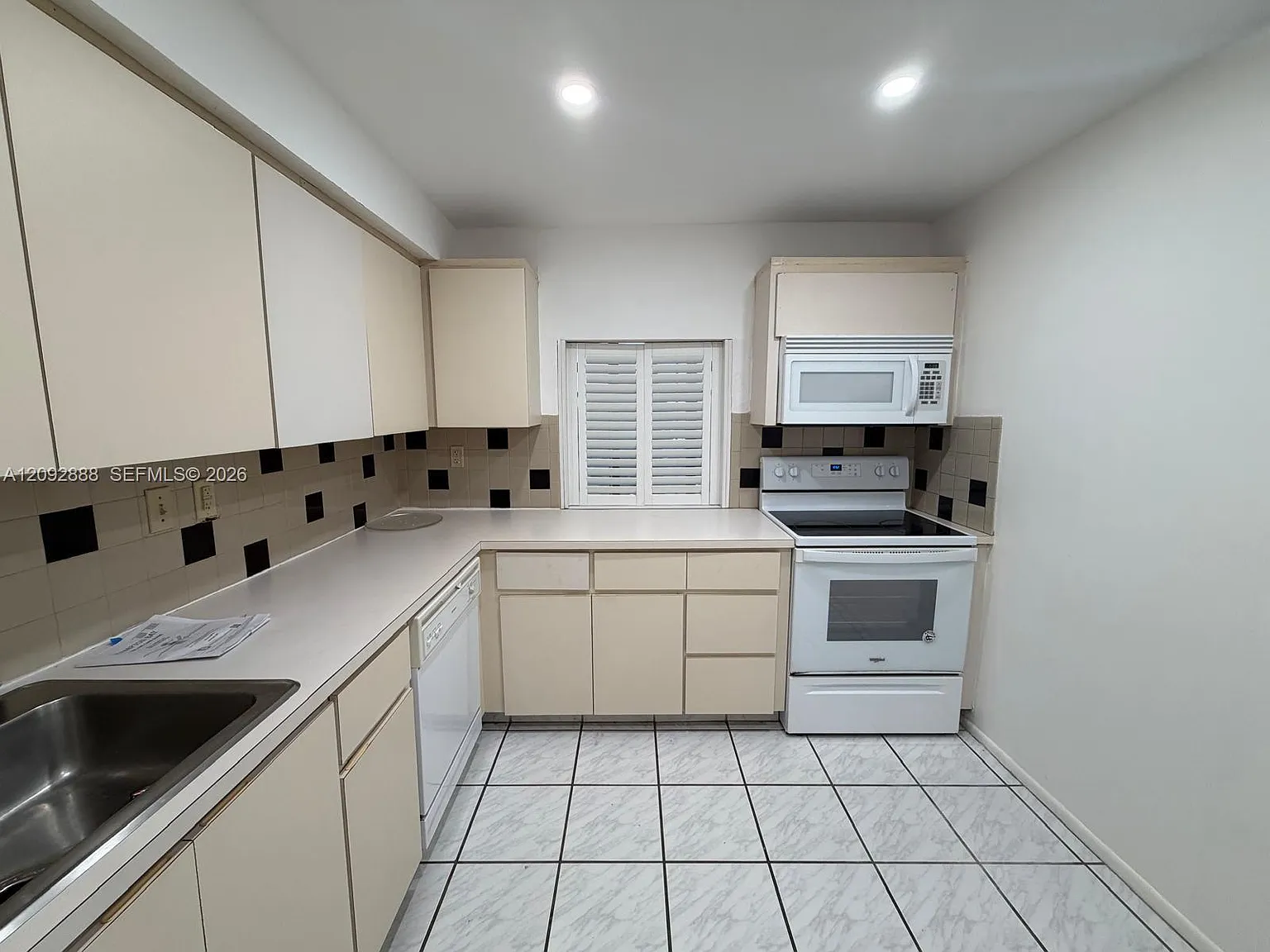 Oceanview Park Condo — Photo 4