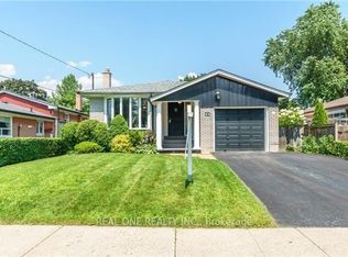 22 Dunstall Cres #BASEMENT, Toronto, ON M1E 3M4