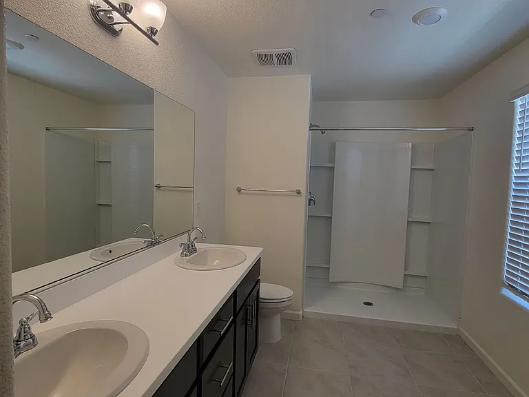 4293 Korbel Ave — Photo 11